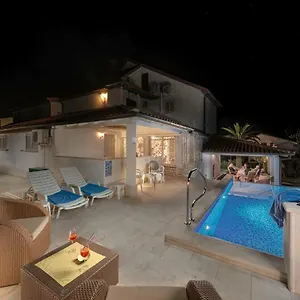 Rafaj , Pula Kroatië